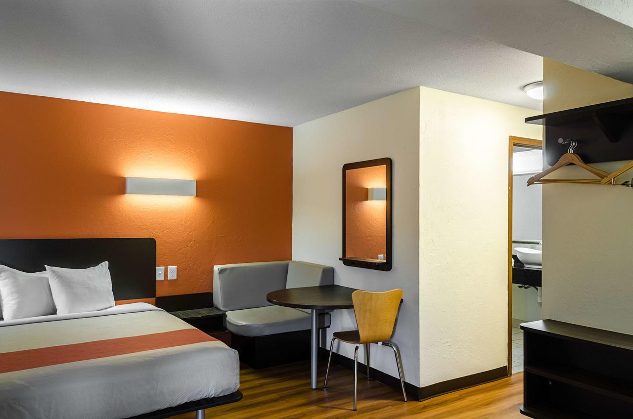 Motel 6-Westborough, Ma Northborough Buitenkant foto